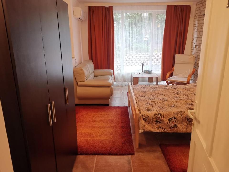 Stars Livezeni Hotel Ivanesti Buitenkant foto